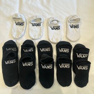 🩷 7 pairs of van socks